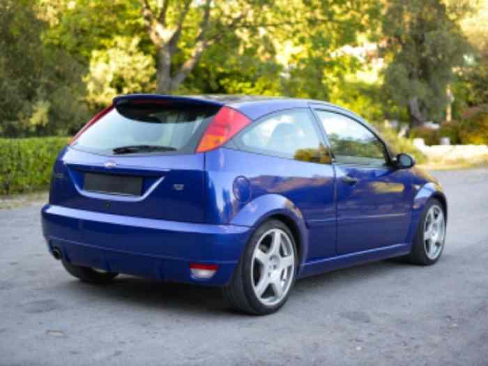 FORD FOCUS RS MK1 N° 10 3