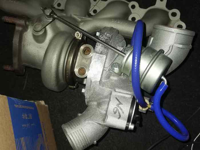 Turbo focus 2 rs ou 5 cylindres Volvo