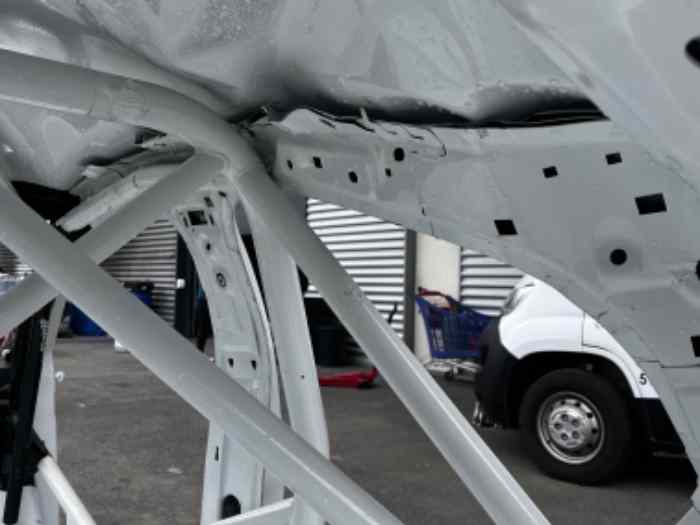 Caisse 208 accidenté 5