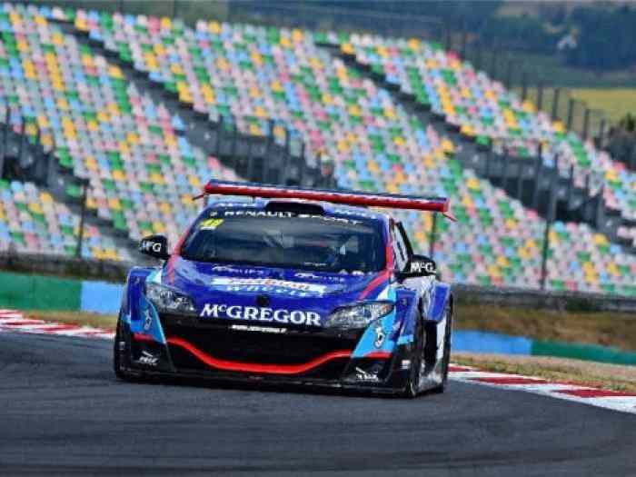 Megane Trophy V6 EVO 3 3