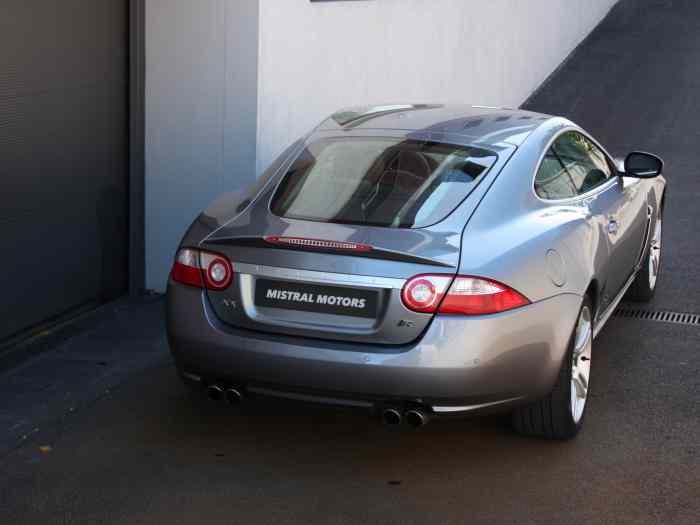 Jaguar XK-R 4.2l V8 5