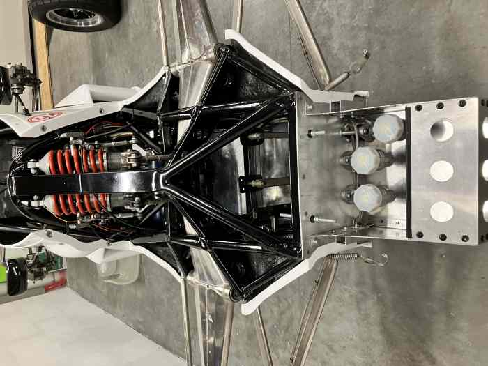 VAN DIEMEN RF85 FORMULE FORD 1600 COMME NEUVE 3