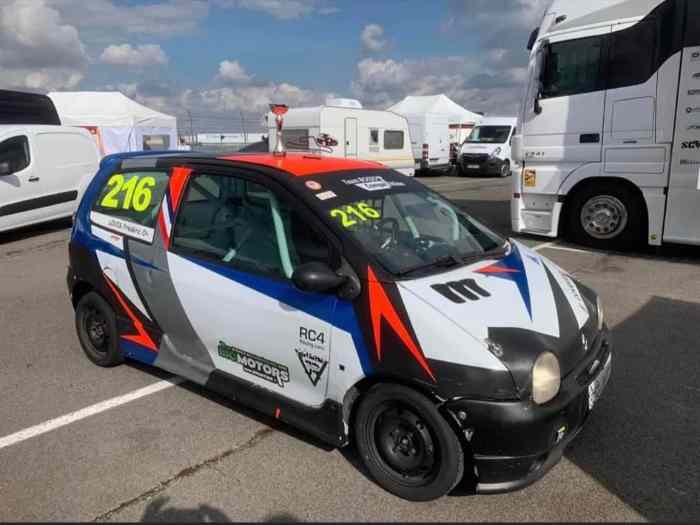 location Twincup pour la course de Nog...