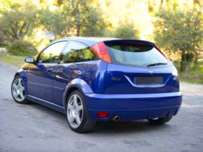 FORD FOCUS RS MK1 N° 10 1