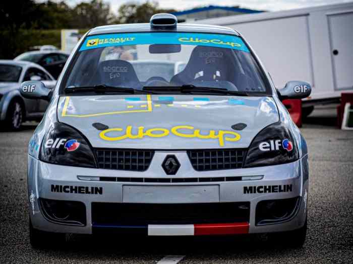 Clio 2 rs