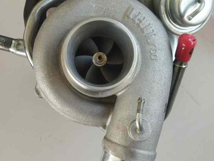Turbo Subaru Impreza twinscroll et col...