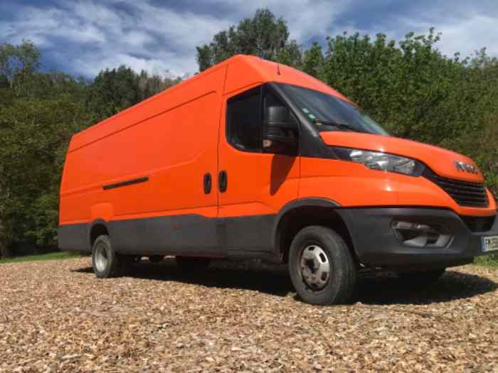 Iveco orange 35c16 L4H2