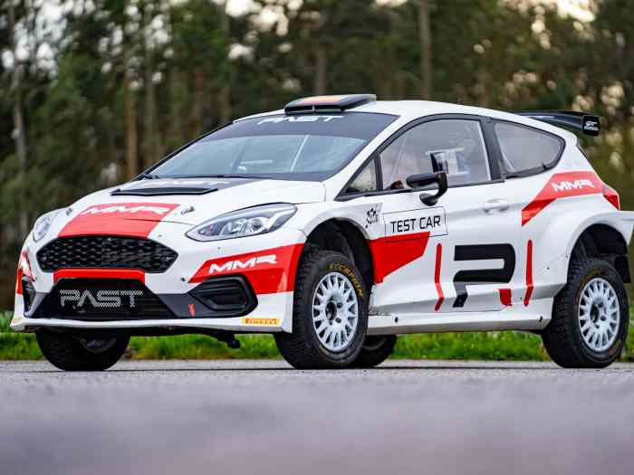 PAST RACING FORD FIESTA RALLY2 #43 FOR...