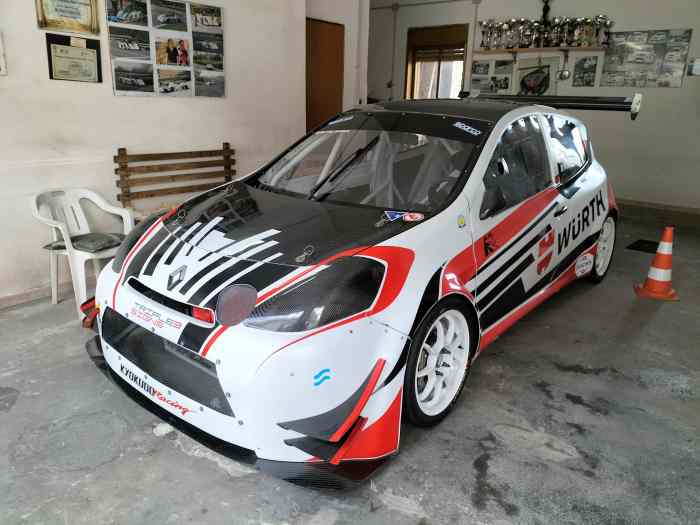 Renault Clio E1 rs 2000 1