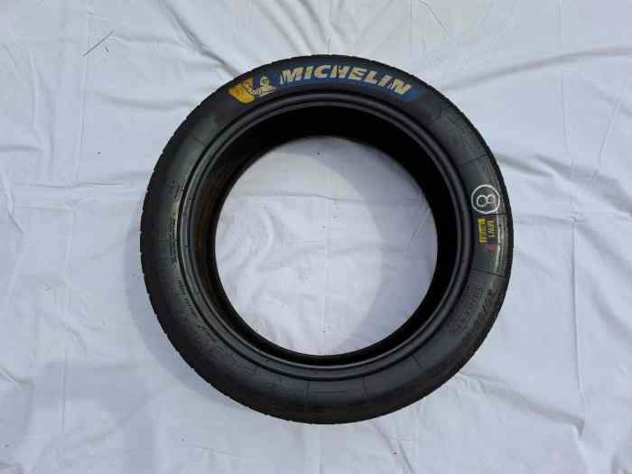2 Pneus Pluie Michelin MW1en 18p