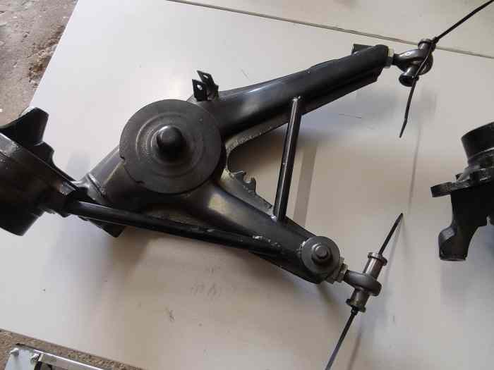 Demi train arrière groupe a BMW e30 2
