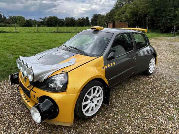 Clio 2 Maxi F2014 – photo 1 sur 6