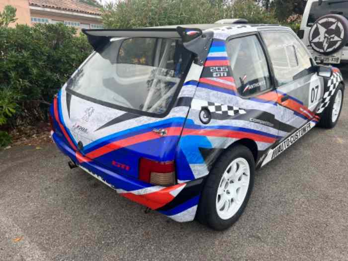 205 gti f2000 vhrs 3