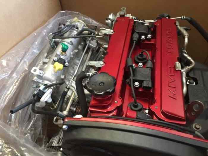 Mitsubishi Lancer Evo IX Engine