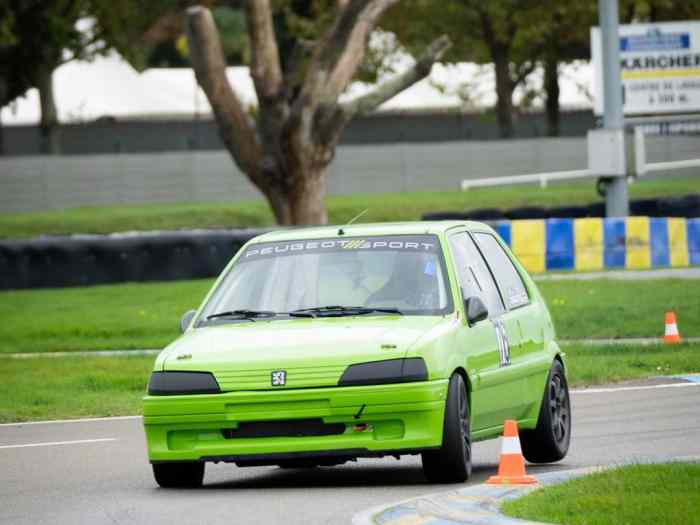 !!!! Vds/Ech 106 Top F2000/1 !!!! – photo 1 sur 3