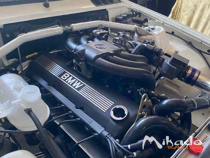 Moteur bmw 325i groupeA circuit vhc cote. – photo 4 sur 5