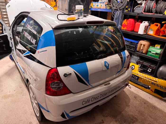 Clio rs 2 f2000/14 5