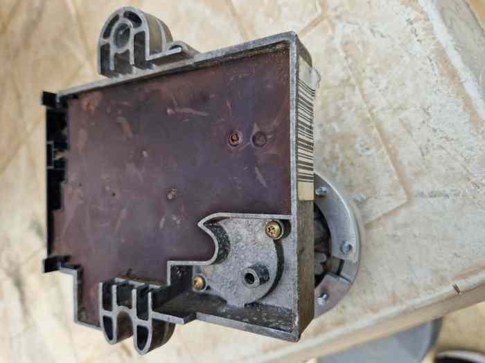 AEI RENIX RE209 avec bride alu type GrA 2