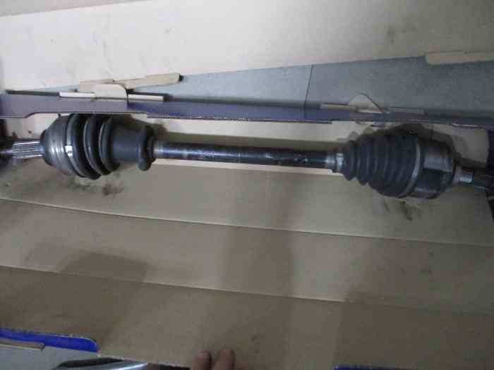 cardan r3 vendu 1