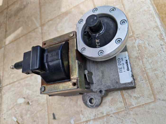 AEI RENIX RE209 avec bride alu type GrA 0