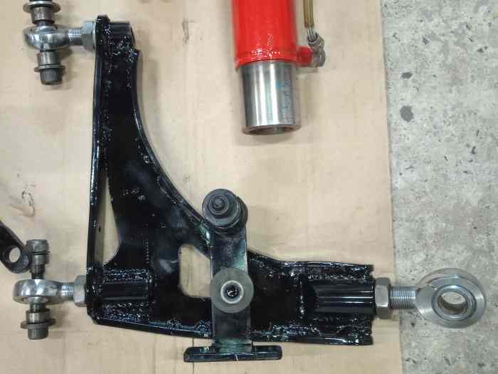 train avant complet 205 gti groupe A F2000 VHC 1