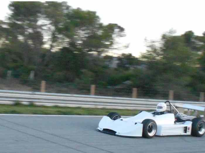 VENDS FORMULE RENAULT EUROPE