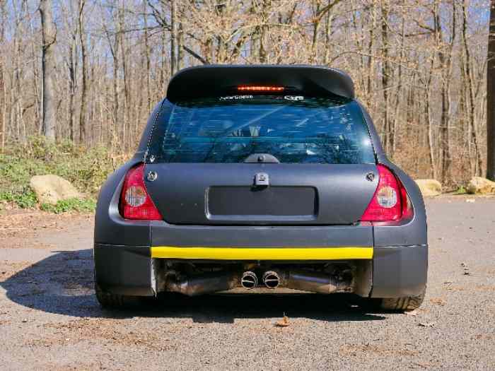 RENAULT CLIO V6 phase 1 proto 1