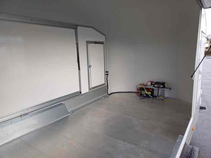 EN STOCK : Remorque Porte-voiture Fourgon 3T500 13900 € avec treuil électrique offert 1