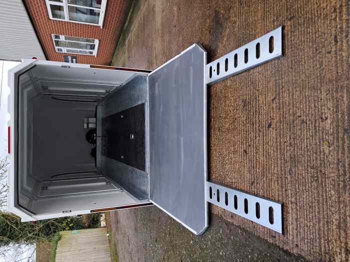*** EN STOCK *** PRG Trailers PROSPORTER LE MANS 5.18M X 2.12M 4