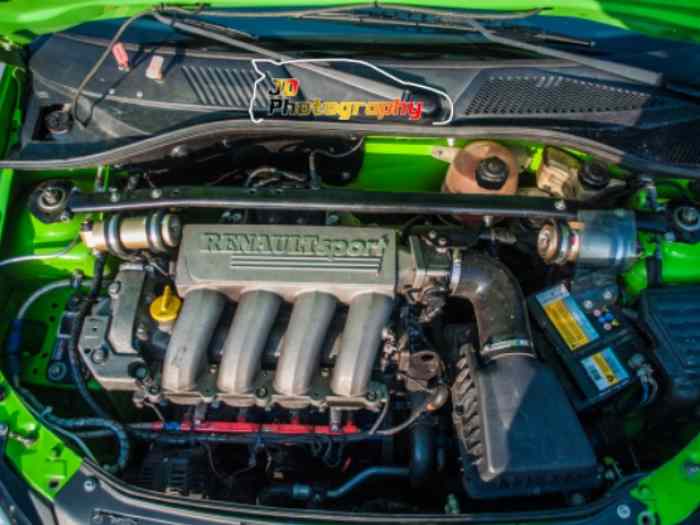Clio Ragnotti Top GrN 2