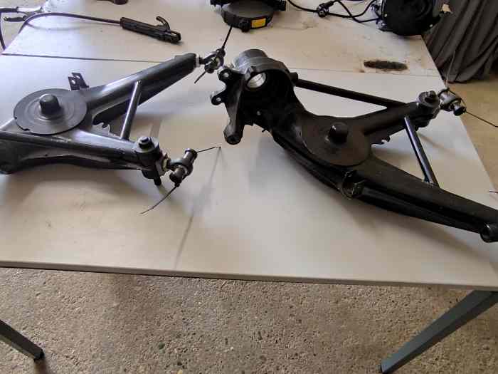 Demi train arrière groupe a BMW e30 0