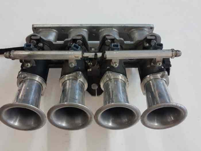 Injection 4 papillon TU5JP4 0