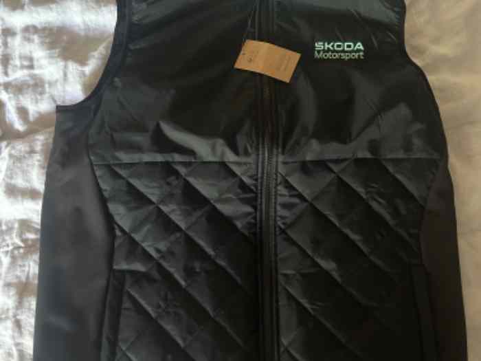 Veste koda Motorsport Taille L neuve pieces et voitures de course a vendre de rallye et de circuit