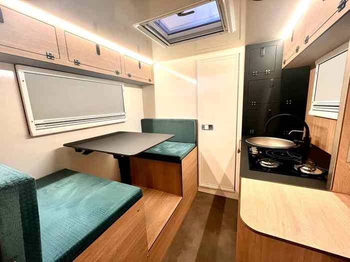 UNIMOG 5023 DEMO GLOBE CAMPER 2