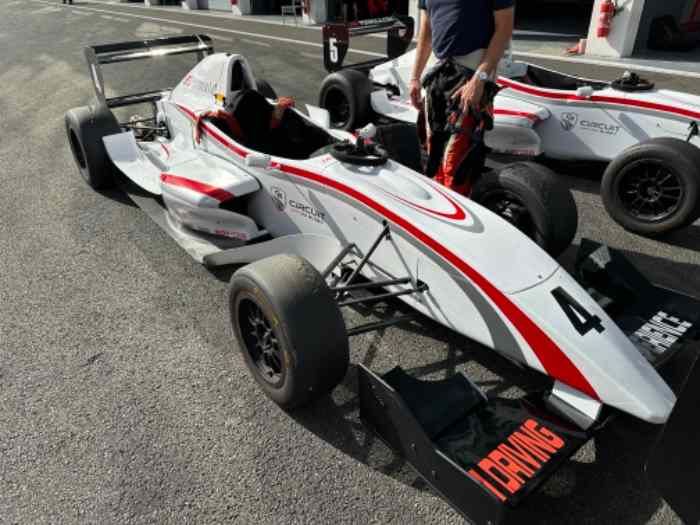 Vds formule renault tatus 2003 – photo 1 sur 3