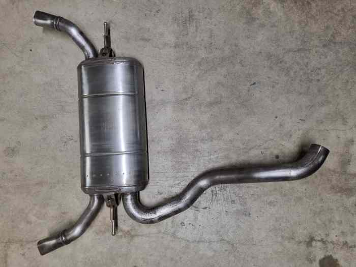 Silencieux Akrapovic clio 4 rs