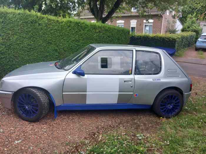 Peugeot 205 rallye 3