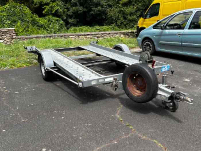 Remorque porte voiture Trigano 1