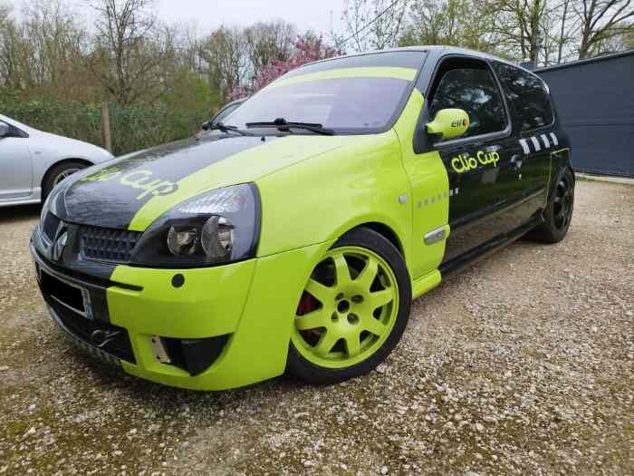 Clio 2 RS 2.0 16v 172ch