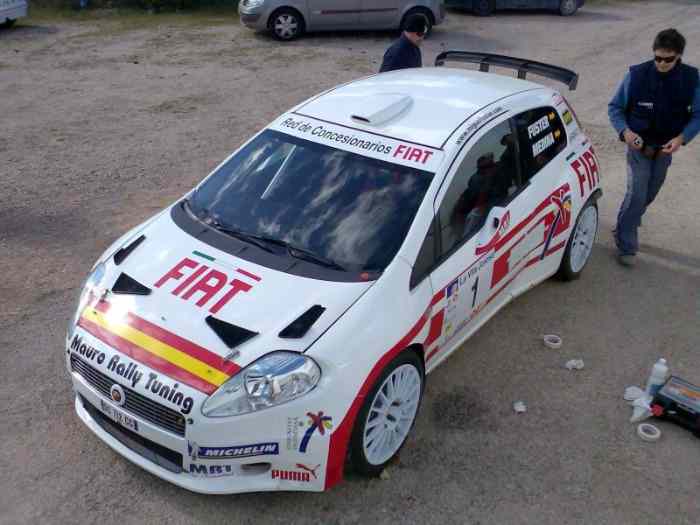 FIAT ABARTH GRANDE PUNTO SUPER 2000 *VEHICULO DE COLECCION* 0