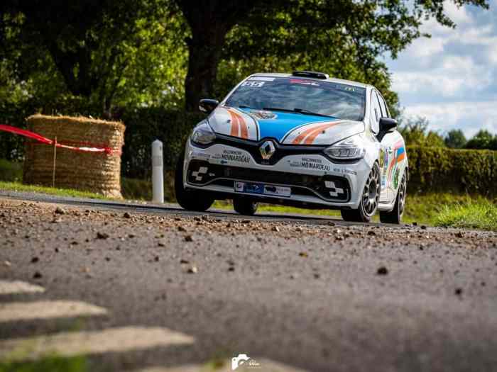 Vend CLIO R3T ! 0