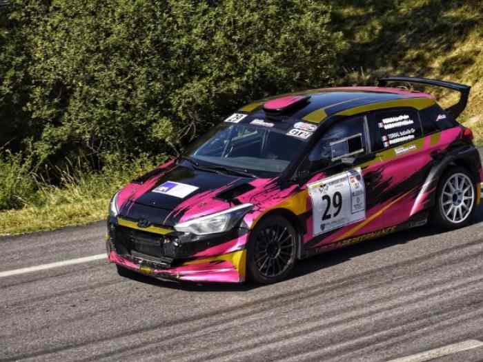 URGENT - HYUNDAI I20 R5 4