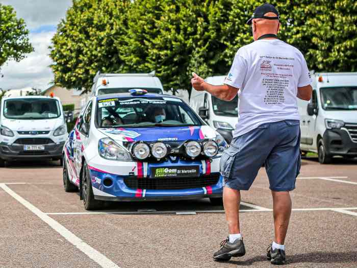 Clio 3 RS A7 ( PRETE A ROULER ) 4