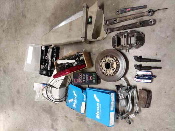 Lot de bord 208 R2