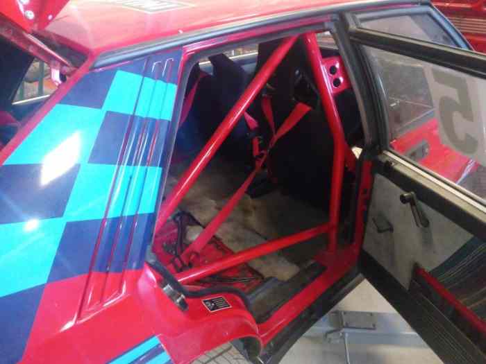 Lancia Delta Integrale 16V 1