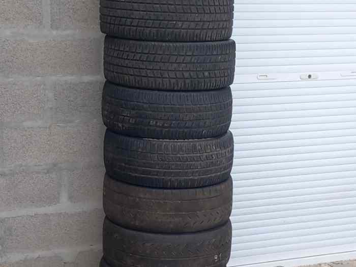 Pneus Michelin et Pirelli 16 pouces 5