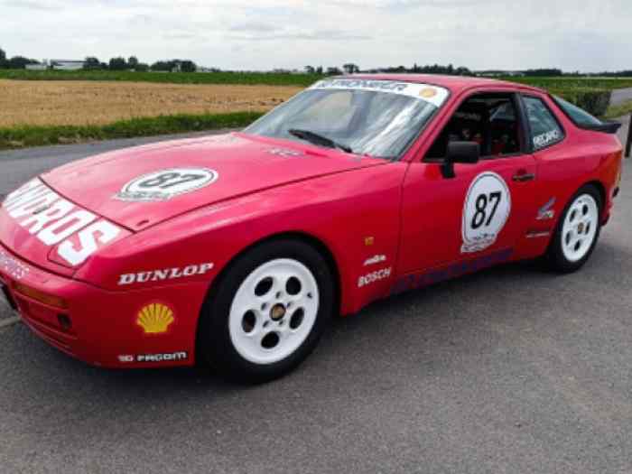 Porsche 944 Turbo Cup « Piste Usine»...