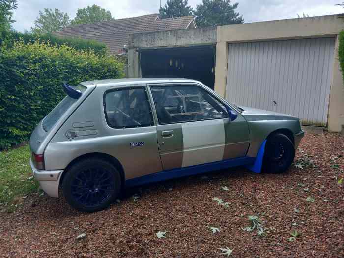 Peugeot 205 rallye 1