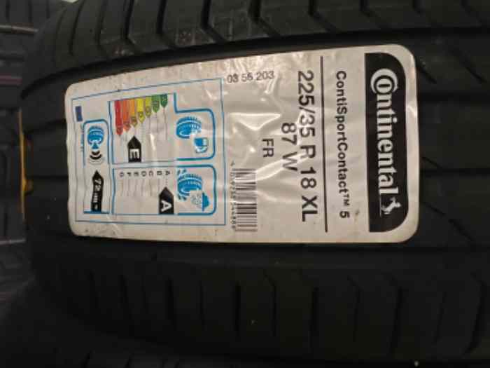 Pneu 225/35/18 97W