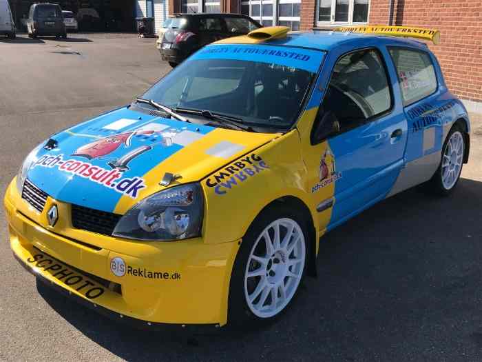 Renault Maxi 2000 0